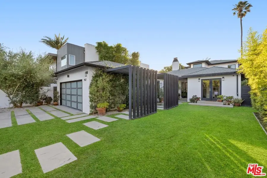 967 Vernon Avenue, Venice, CA 90291 - #2