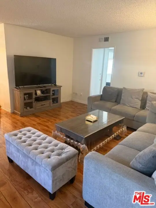 6342 Morse Avenue #205, Valley Glen, CA 91606 - #3