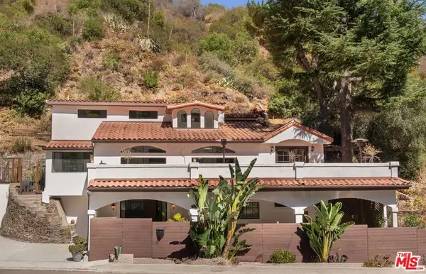 1508 N Beverly Glen Boulevard, Los Angeles, CA 90077
