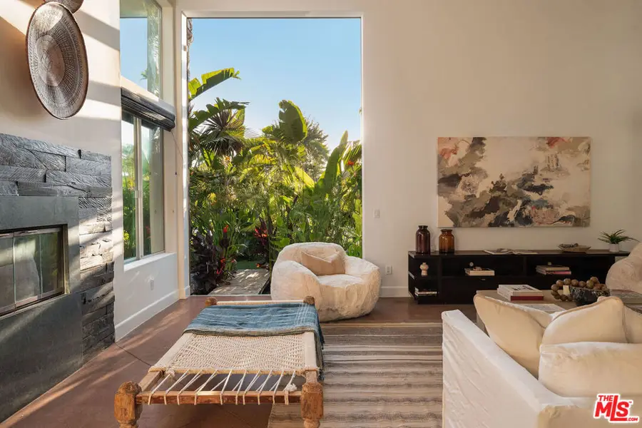 2336 Boone Avenue, Venice, CA 90291 - Image #2