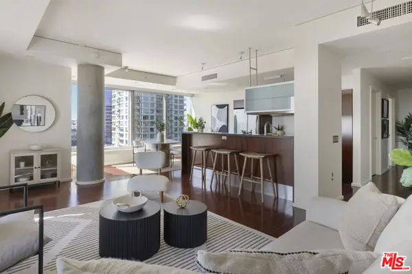 1155 S Grand Avenue #1204, Los Angeles, CA 90015