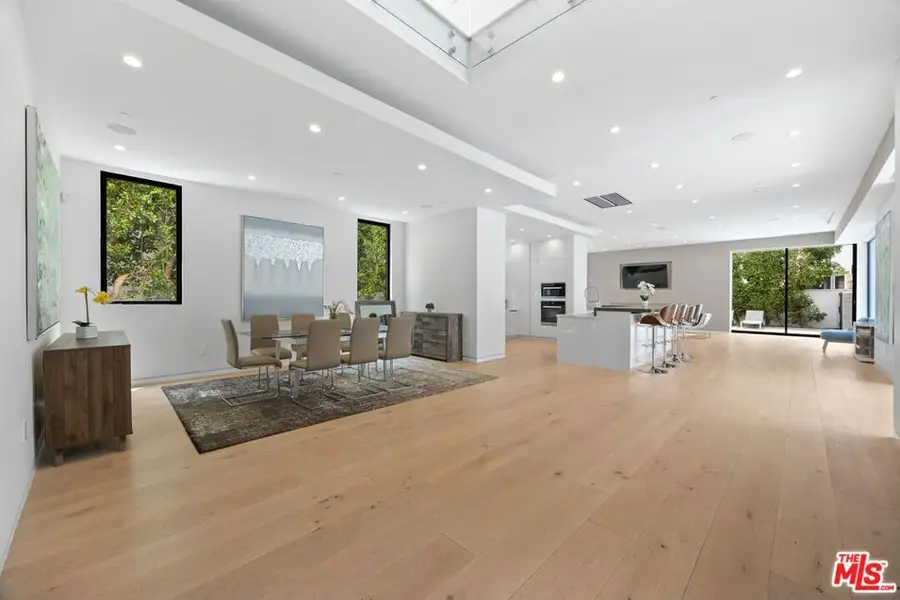 839 N Spaulding Avenue, Los Angeles, CA 90046 - Image #3