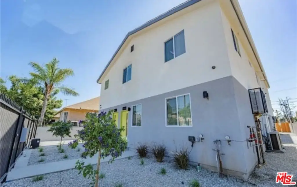 1348 E Vernon Avenue, Los Angeles, CA 90011 - #1