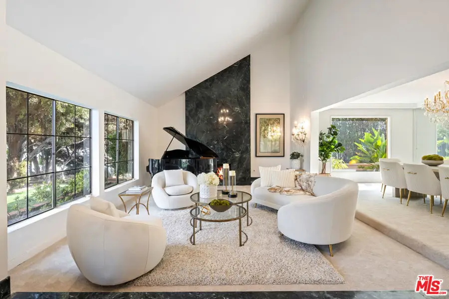 8000 Oceanus Drive, Los Angeles, CA 90046 - #3
