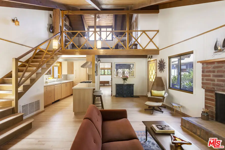 8944 Wonderland Avenue, Los Angeles, CA 90046 - Image #2