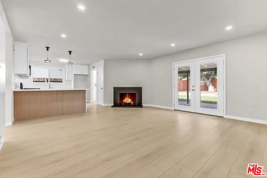 23335 Schoolcraft Street, West Hills, CA 91307 - Image #2