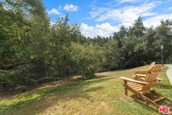 23635 Park Capri #32, Calabasas, CA 91302