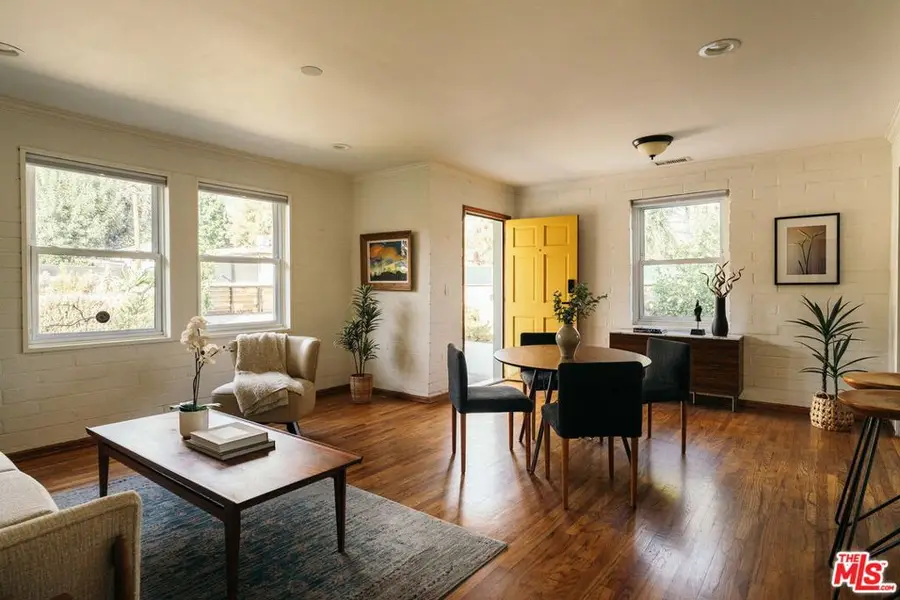 834 W Altadena Drive, Altadena, CA 91001 - Image #3