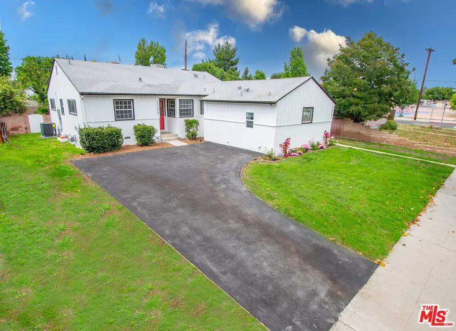 17209 Stagg Street, Van Nuys, CA 91406 - #3