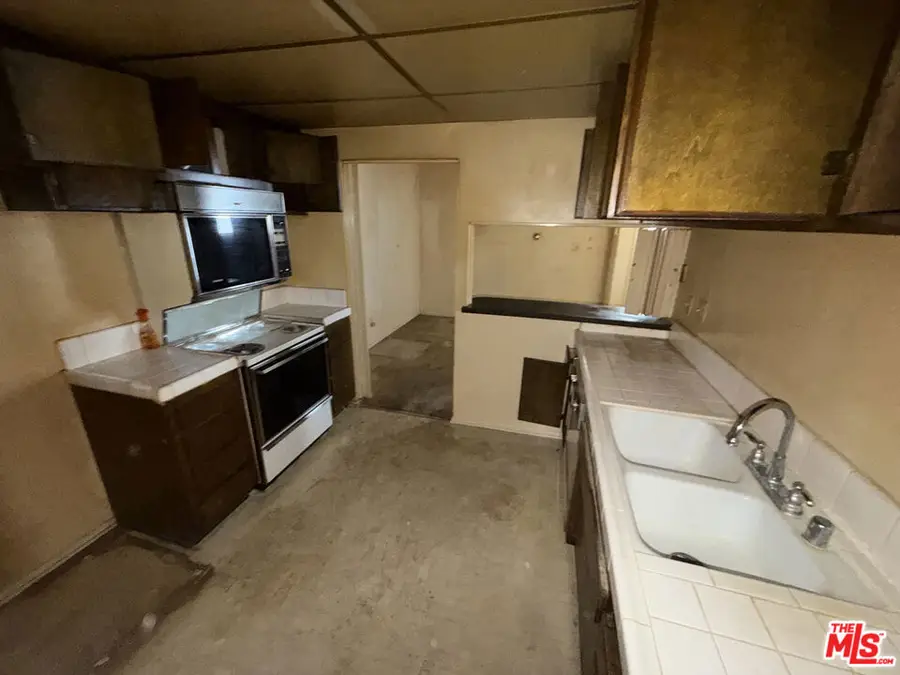 400 S La Fayette Park Place #213, Los Angeles, CA 90057 - Image #3