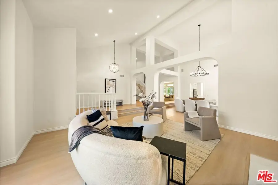 22248 Cairnloch Street, Calabasas, CA 91302 - #3