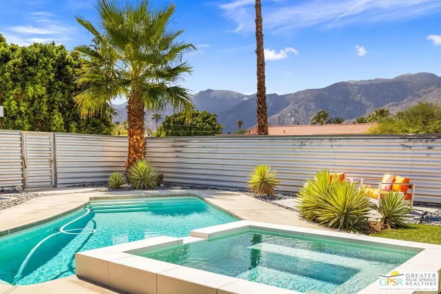 888 S Calle Santa Cruz, Palm Springs, CA 92264 - Image #2