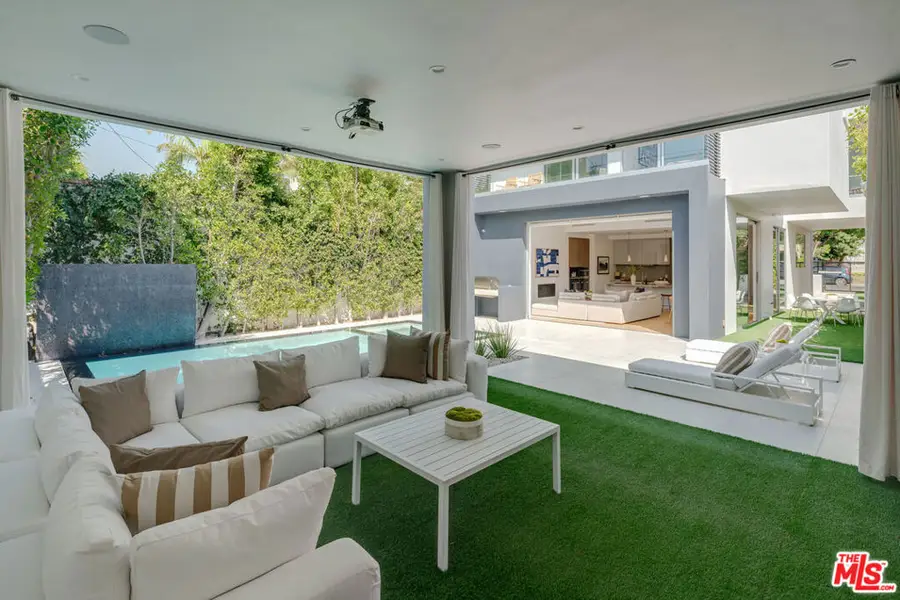 419 Westbourne Drive, West Hollywood, CA 90048 - Image #2