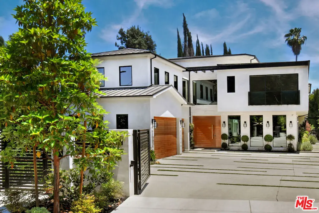 4544 Woodley Avenue, Encino, CA 91436 - #1