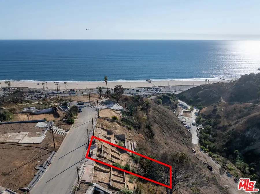 425 Puerto Del Mar, Pacific Palisades, CA 90272 - Image #2