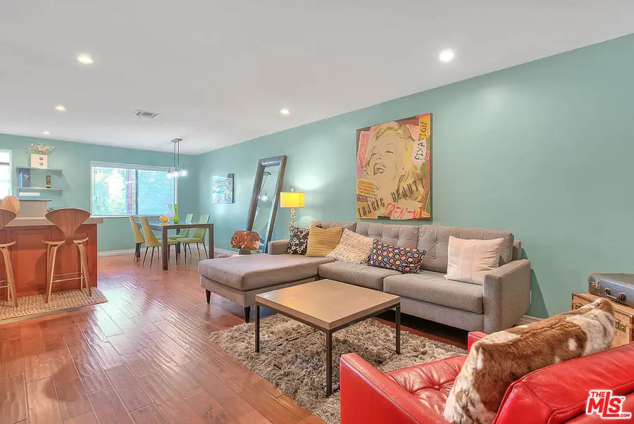 5920 Chula Vista Way, Los Angeles, CA 90068 - Image #2