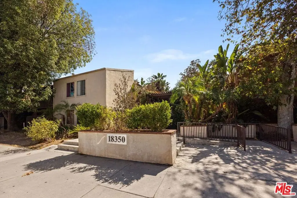 18350 Hatteras Street #183, Tarzana, CA 91356 - Image #1