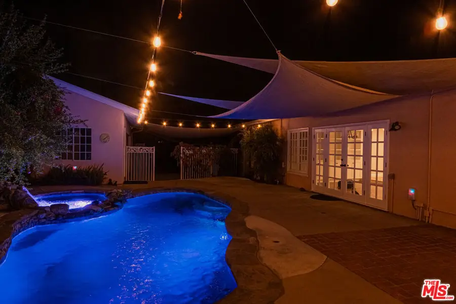 8510 Capistrano Avenue, West Hills, CA 91304 - Image #2