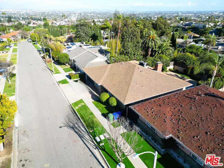 4028 Kenway Avenue, View Park Windsor Hills, CA 90008 - #3