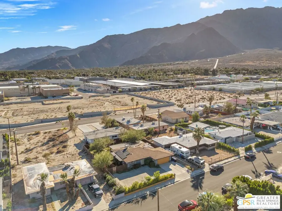 343 W Avenida Cerca, Palm Springs, CA 92262 - #3