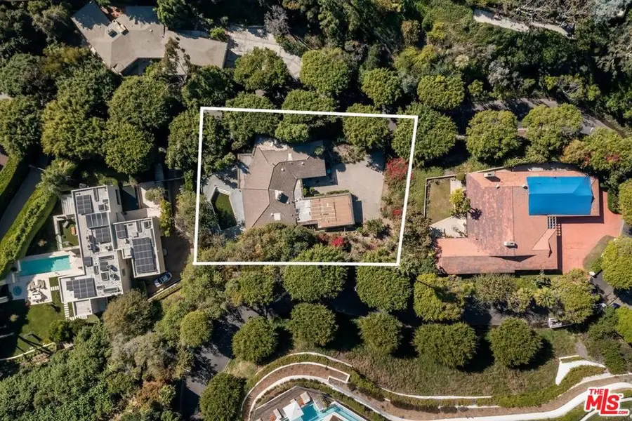 1150 Laurel Way, Beverly Hills, CA 90210 - #3