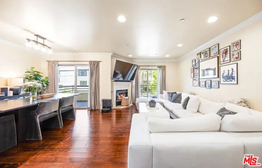 951 Granville Avenue #202, Los Angeles, CA 90049 - #3