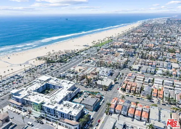 517 Walnut Avenue, Huntington Beach, CA 92648