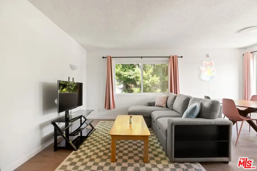 964 Larrabee Street #202, West Hollywood, CA 90069 - Image #2