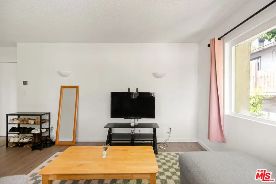 964 Larrabee Street #202, West Hollywood, CA 90069 - Image #3