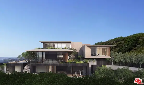 150 Vista Del Sol Avenue, Laguna Beach, CA 92651