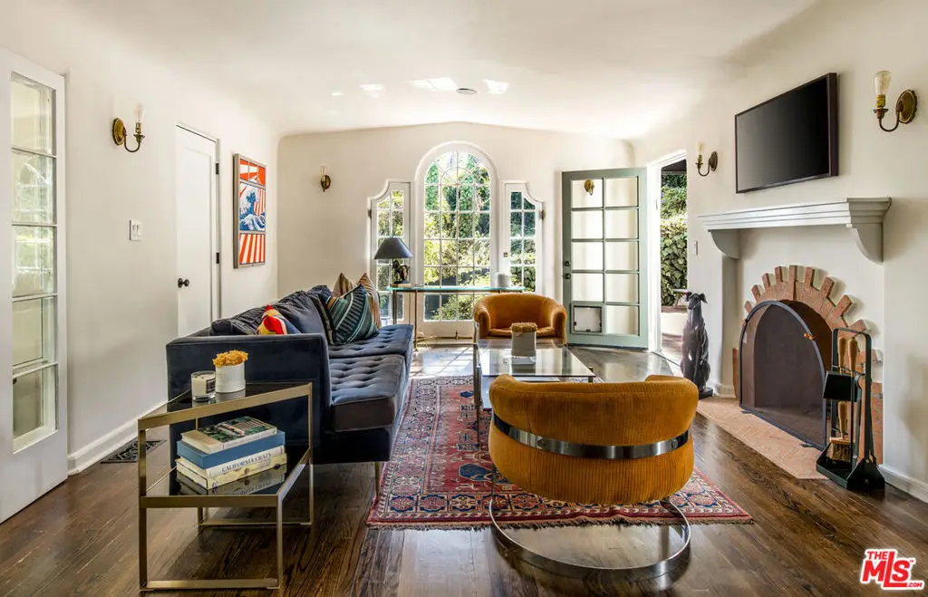 6749 Whitley Terrace, Los Angeles, CA 90068 - Image #1