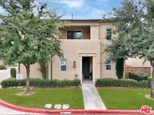 21990 Moveo Drive, Santa Clarita, CA 91350