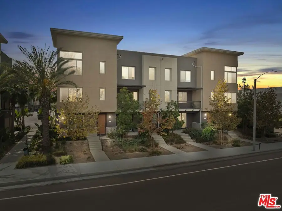 157 Steely, Irvine, CA 92614 - Image #3