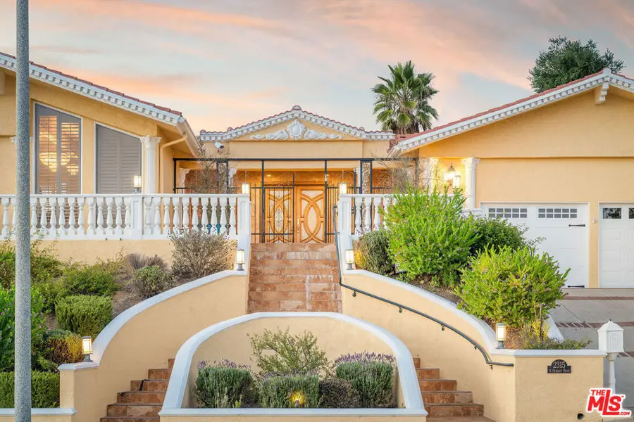 2315 N Hobart Boulevard, Los Angeles, CA 90027 - Image #2