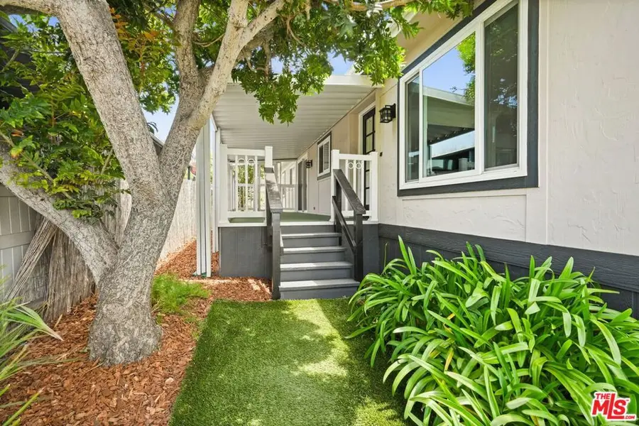 29500 Heathercliff Rd #18, Malibu, CA 90265 - Image #2