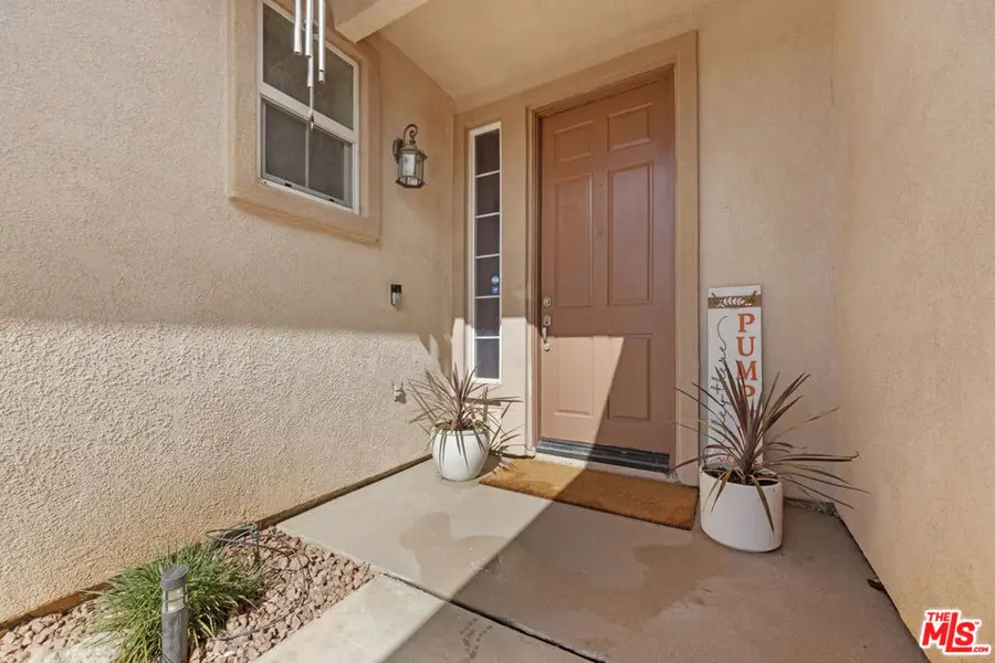 1548 Hunter Moon Way, Beaumont, CA 92223 - Image #3