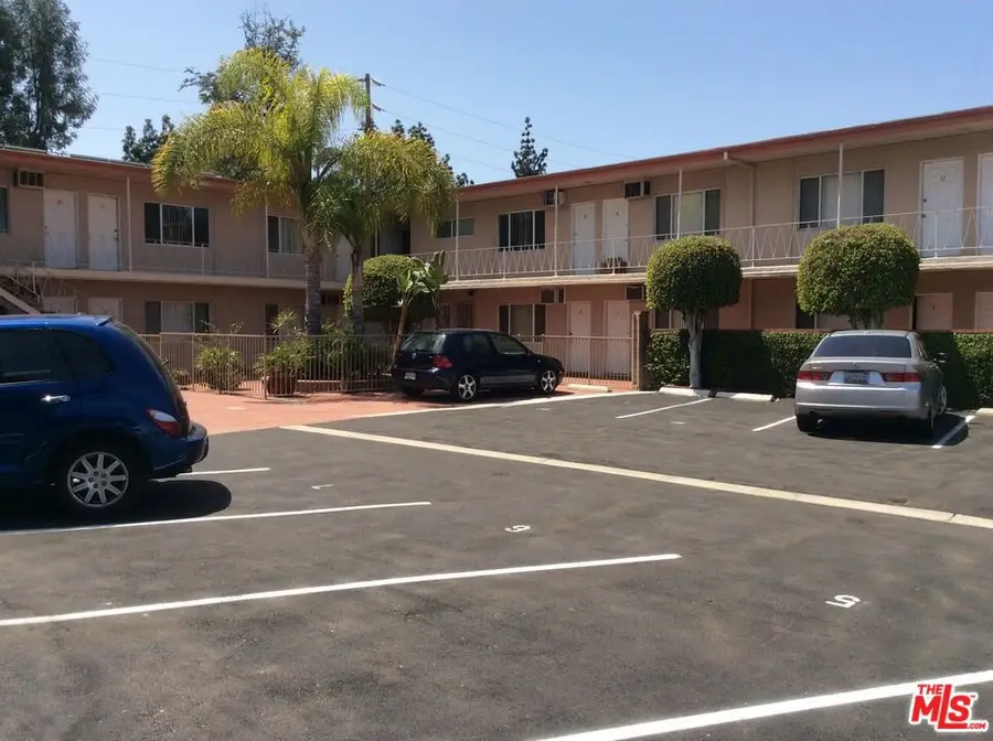 10926 Hortense Street, North Hollywood, CA 91602 - Image #2