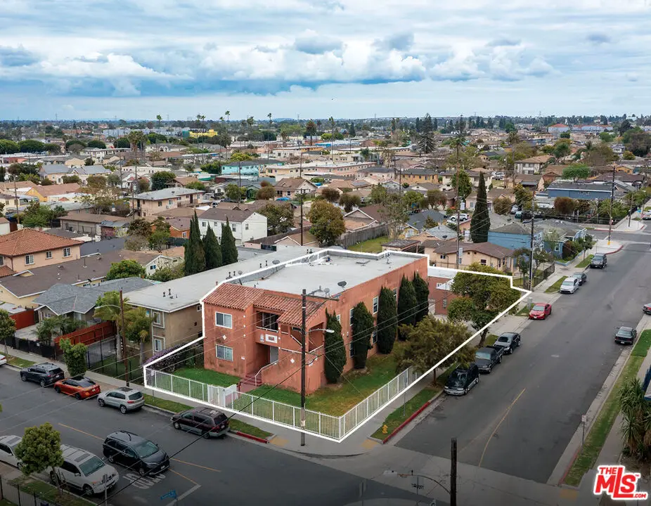 1152 W 88th Street, Los Angeles, CA 90044 - #1