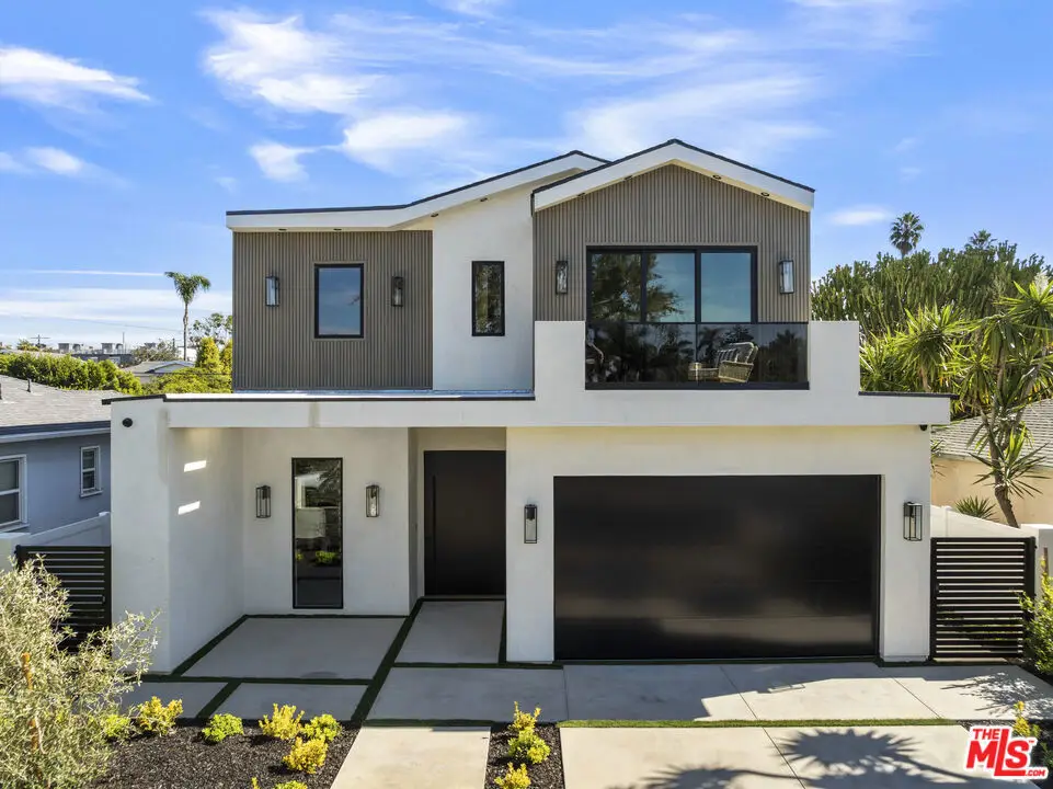 4220 Kenyon Avenue, Los Angeles, CA 90066 - Image #1