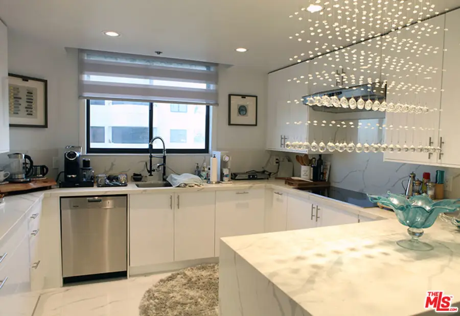 10550 Wilshire Boulevard #502, Los Angeles, CA 90024 - Image #2