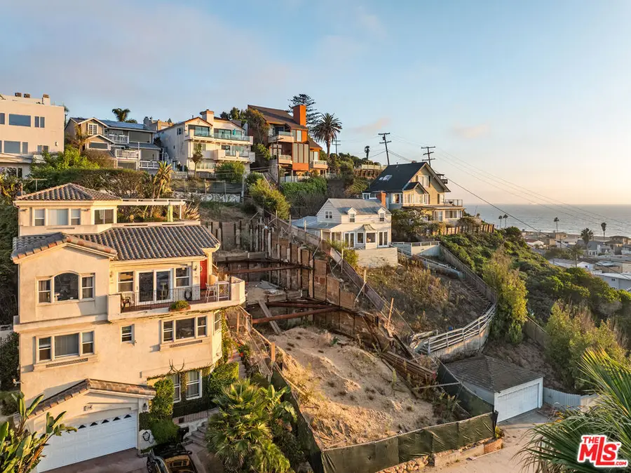 210 Montreal Street, Playa Del Rey, CA 90293 - Image #2