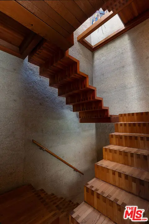 715 Brooktree Road, Pacific Palisades, CA 90272 - Image #3