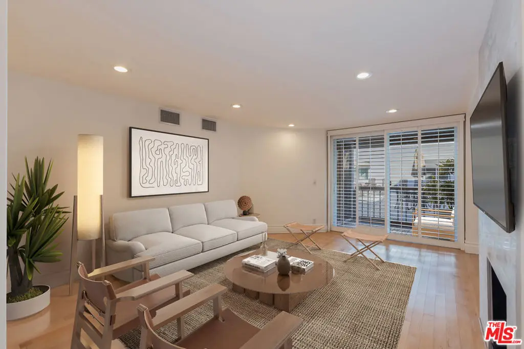 8535 W West Knoll Drive #109, West Hollywood, CA 90069 - Image #1