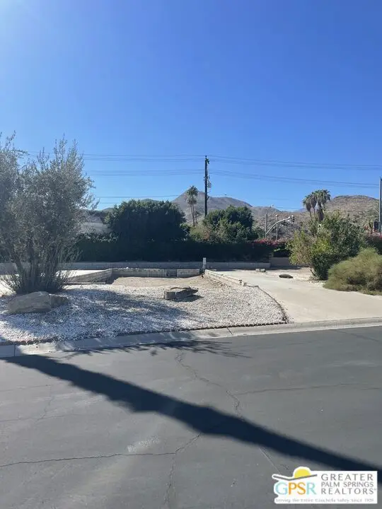 26 Cordova Court, Palm Springs, CA 92264 - #3