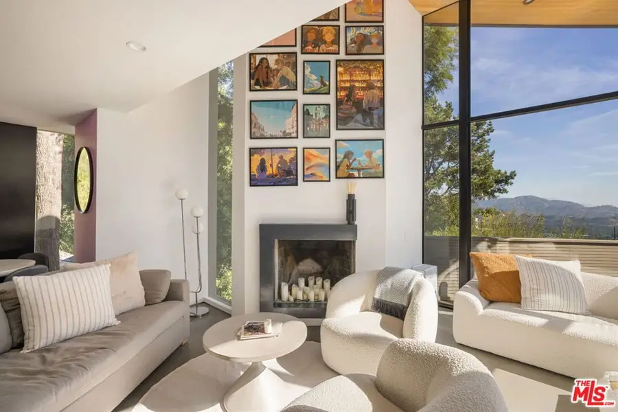 7187 Macapa Drive, Los Angeles, CA 90068 - Image #3