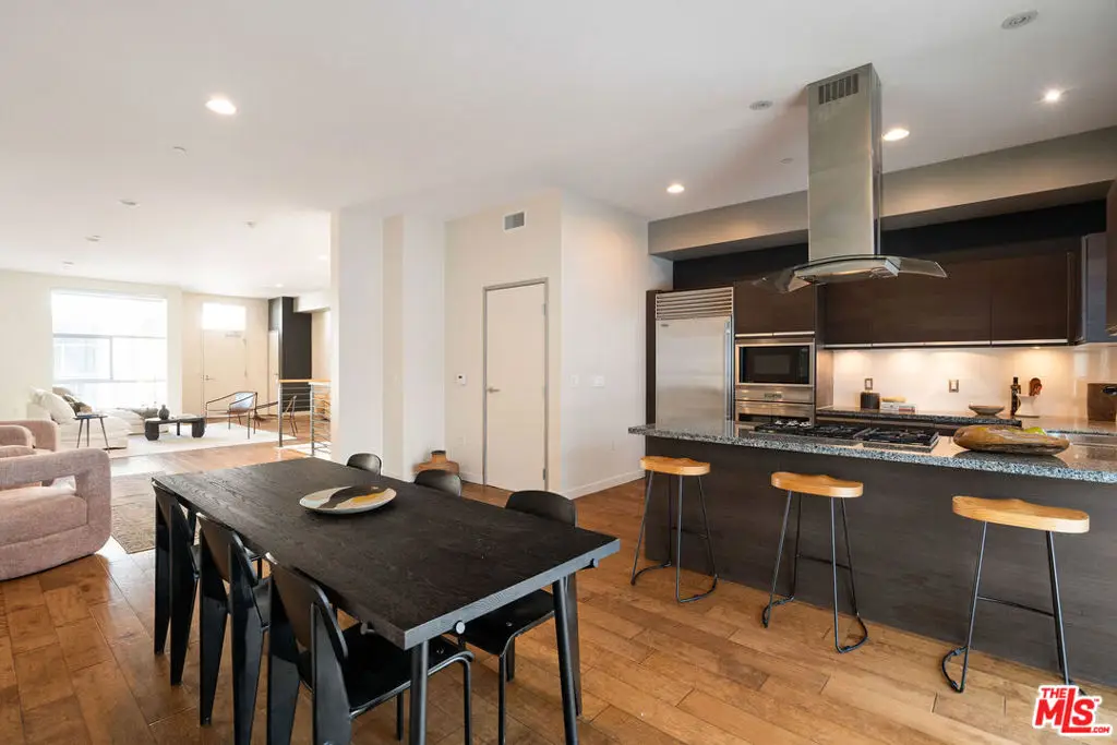 3119 Via Dolce #302, Marina Del Rey, CA 90292 - Image #1