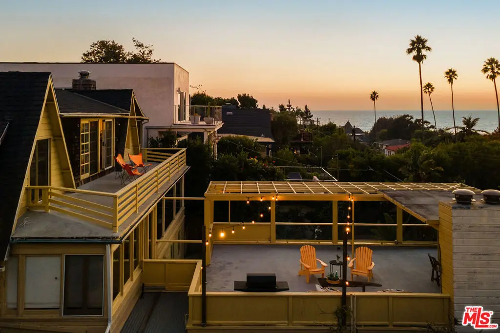 237 Mabery Road, Santa Monica, CA 90402 - Image #1