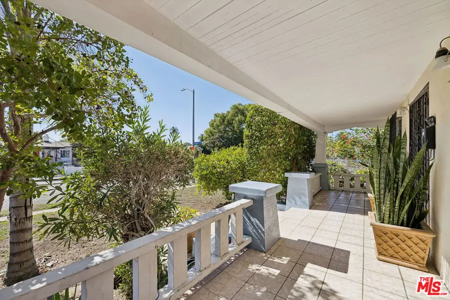 1159 W 52nd Street, Los Angeles, CA 90037 - Image #2