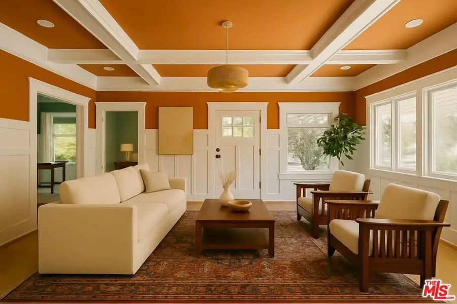 2074 W 29th Street, Los Angeles, CA 90018 - #2