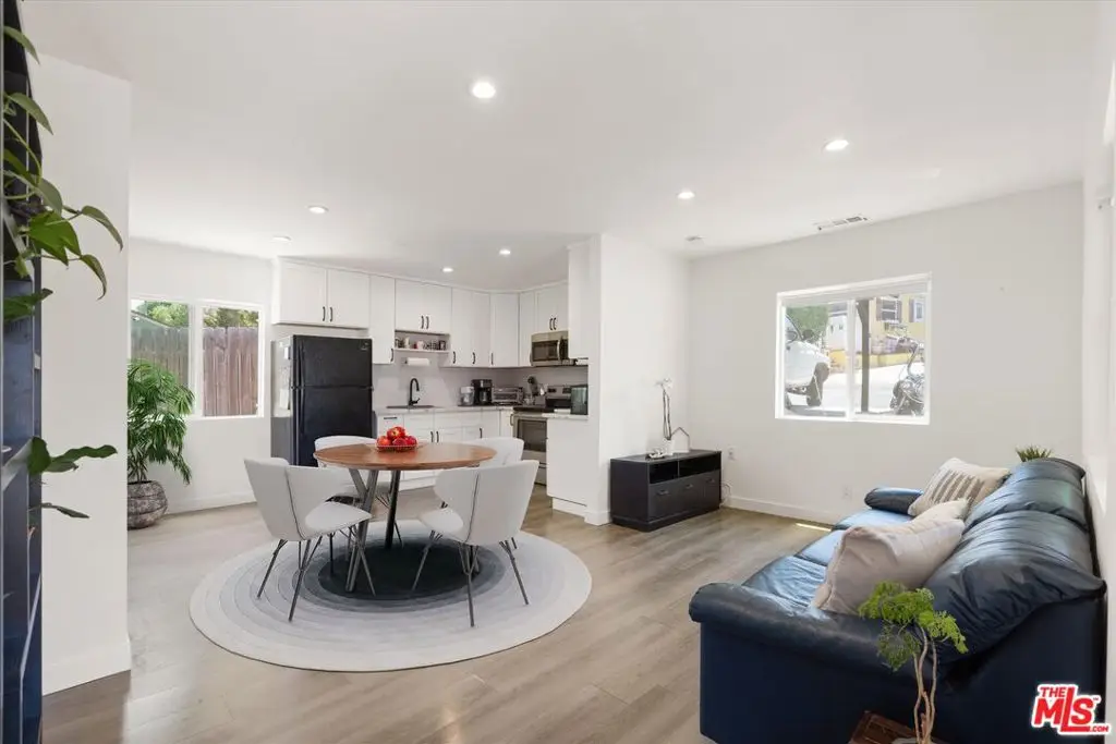 10648 Franlie Drive, Sunland, CA 91040 - Image #1